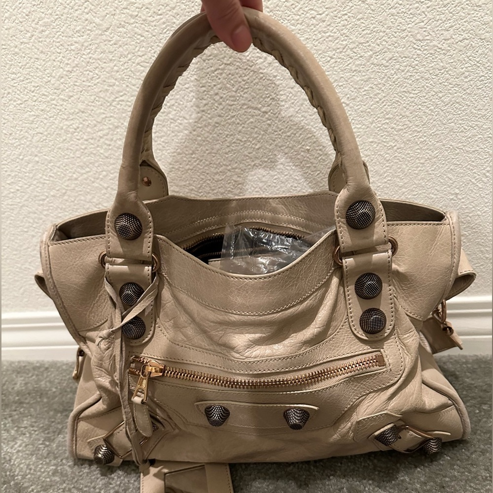 Balenciaga city bag giant hardware